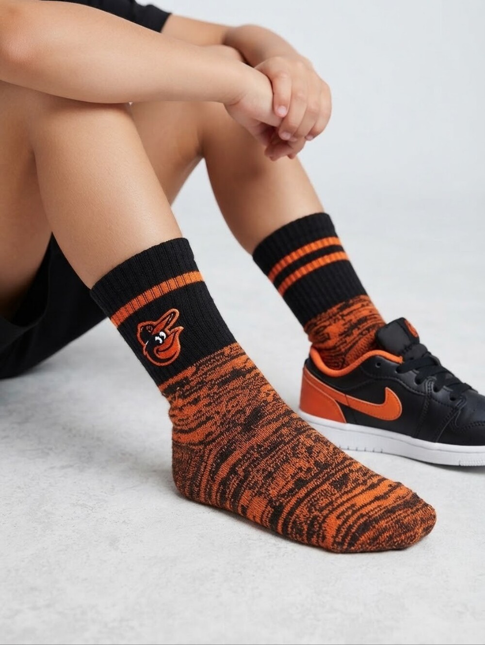 MLB Baltimore Orioles Black and Orange Marled Crew Socks Y 1-6 W 3-8